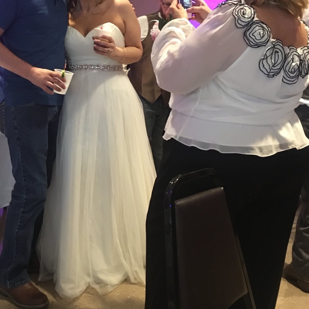 David’s bridal wedding dress